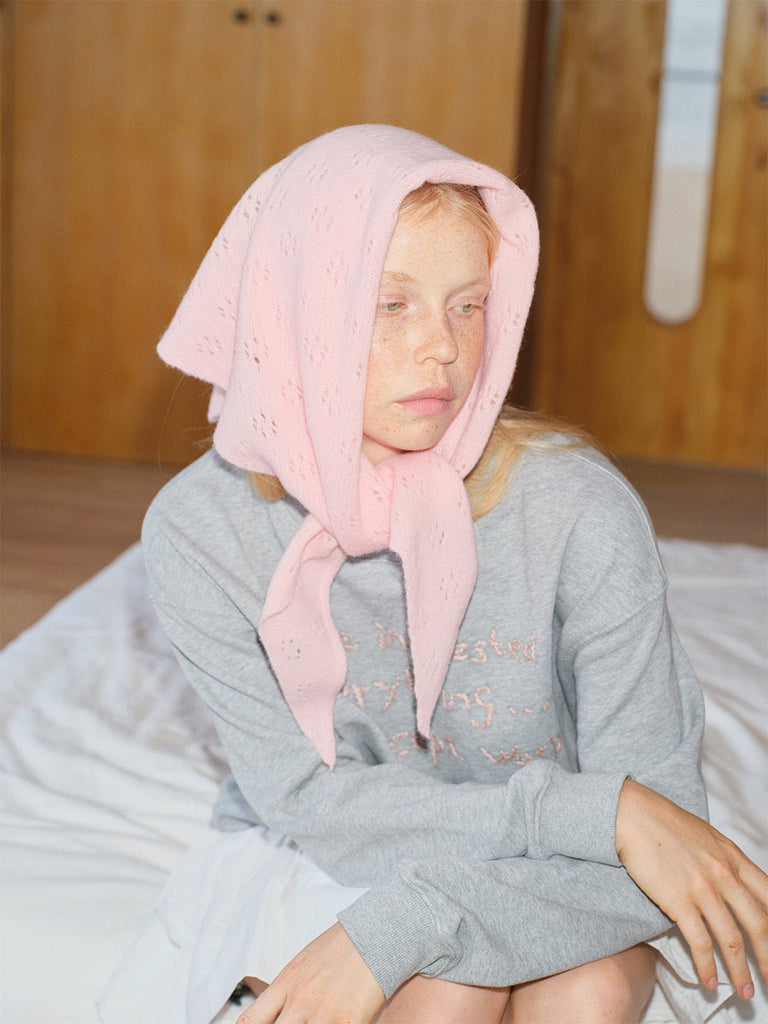 Foulard triangle en laine, maille ajourée douce, écharpe d’hiver femme, style punk et streetwear, coloris pastel, modèle Civic - Écharpe - Rose