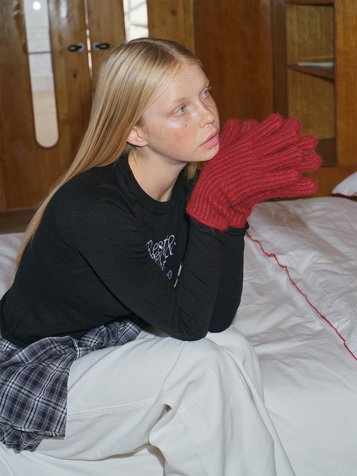 Gants hiver laine côtelée, maille épaisse tactile, douceur chaude unisexe, style casual coloré, taille unique, modèle Tyanne - Gants - Rouge