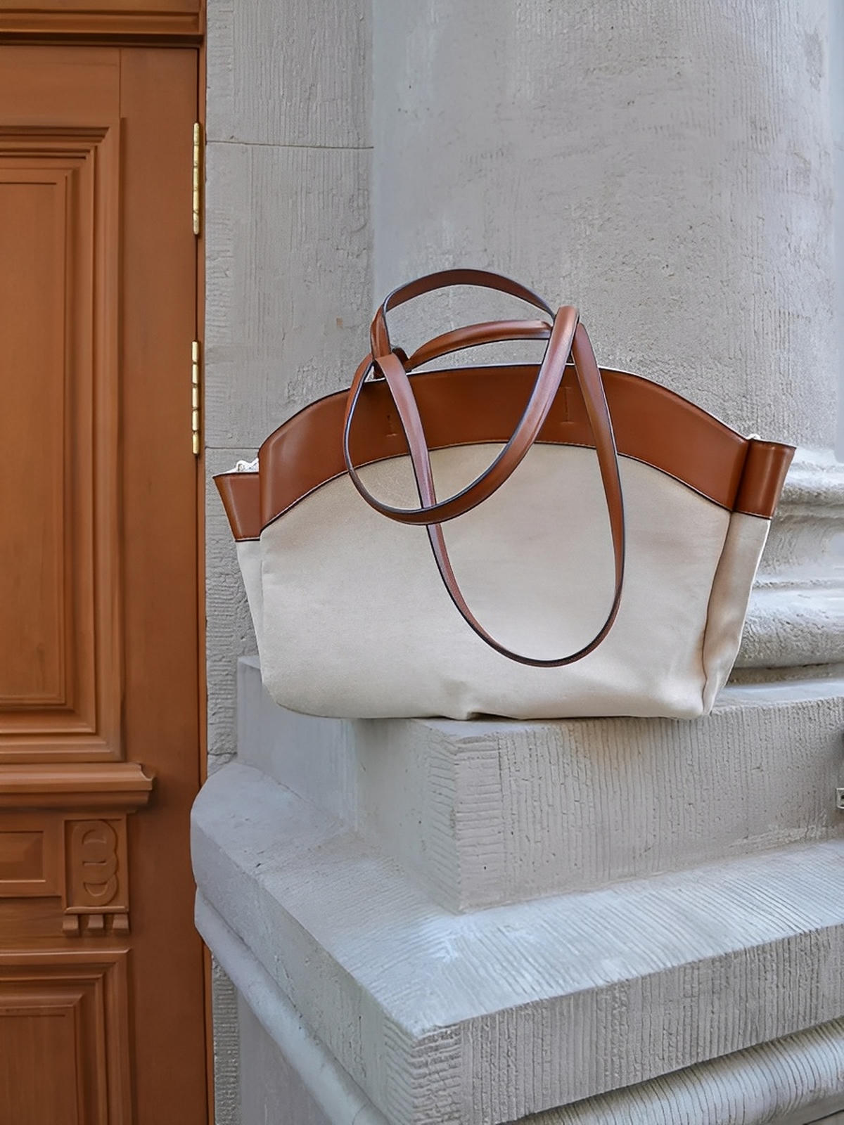 Grand sac à main, toile canvas anses en simili vegan, sac femme épaule main pochette amovible, modèle Eleonore - Sac à main - Marron