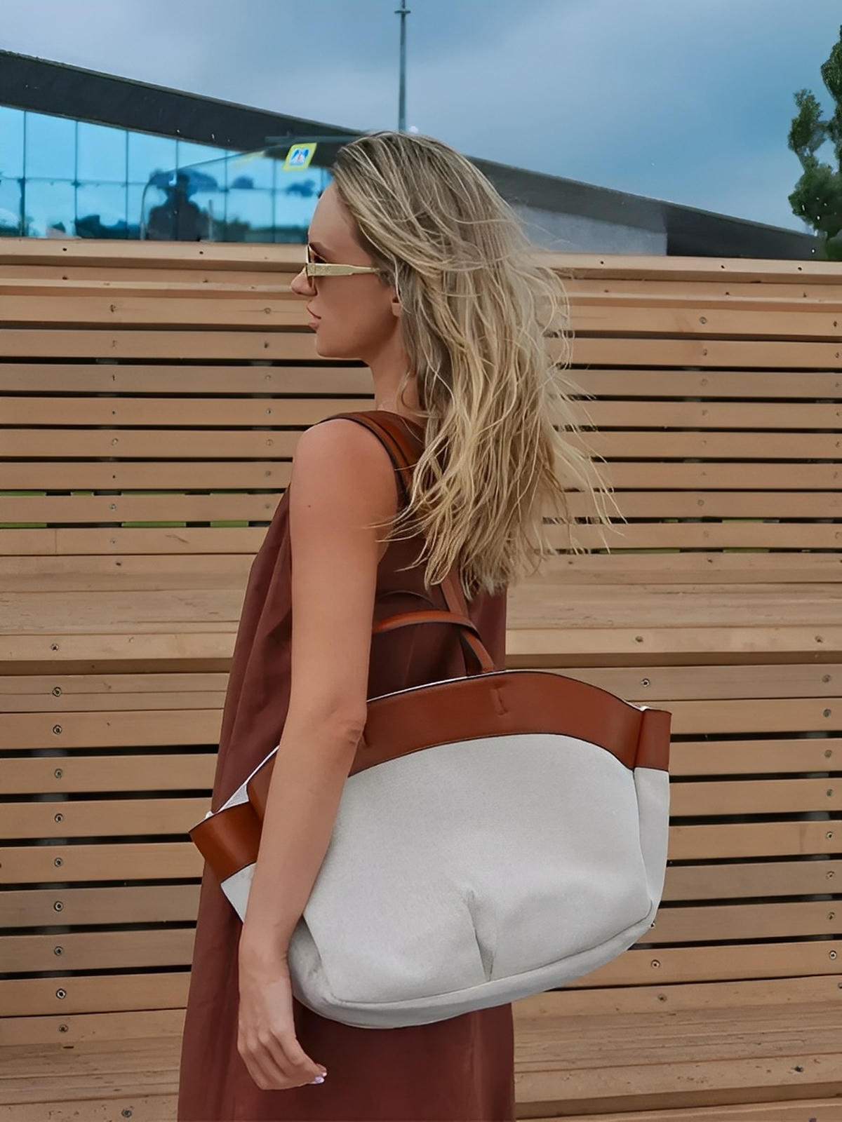 Grand sac à main, toile canvas anses en simili vegan, sac femme épaule main pochette amovible, modèle Eleonore - Sac à main - Marron