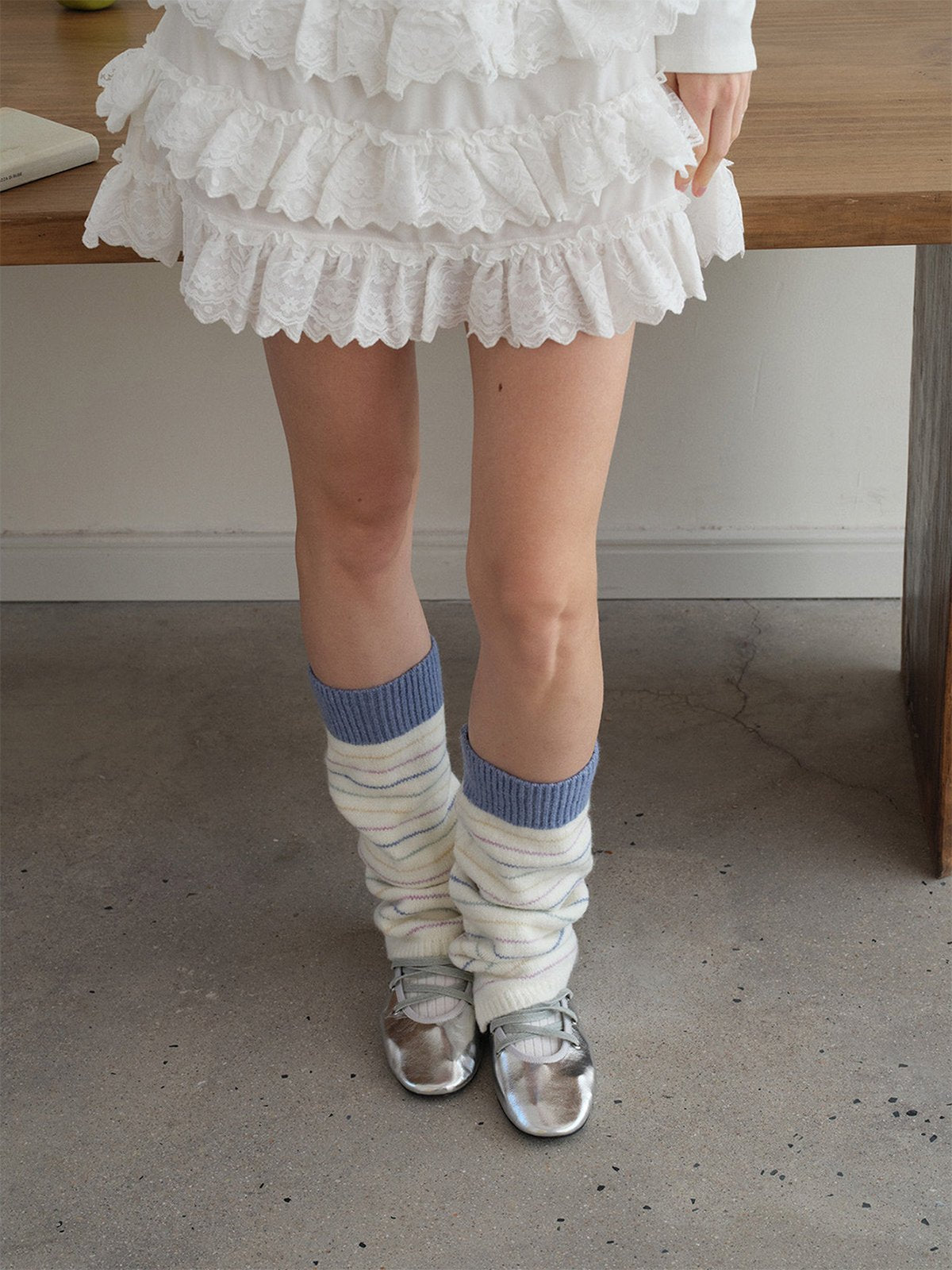 Guêtres en maille douce rayée, guêtres femme hiver, guêtres tricot confortables, guêtres chaudes colorées, accessoires jambes mode, modèle Dirène - Guêtre - Multicolore 2