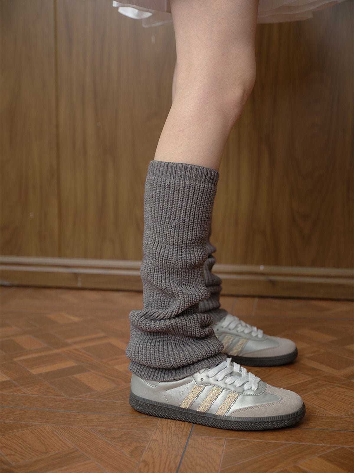Guêtres femme, chaussettes hautes tricotées, accessoires jambes hiver, maille chaude douce, yoga danse streetwear, modèle Komine - Guêtre - Gris
