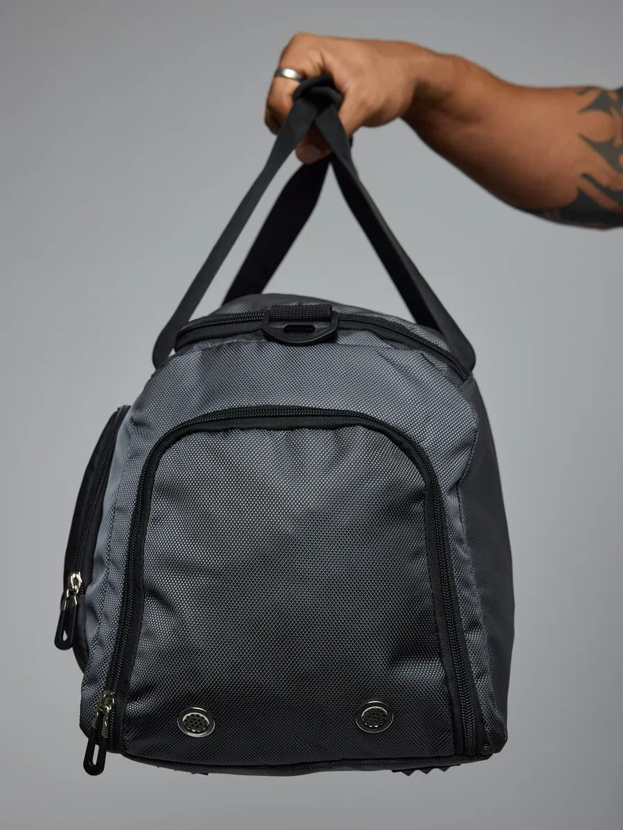 Water-repellent sports bag, shoe compartment, travel bag, fitness bag, shoulder bag, Kilim model