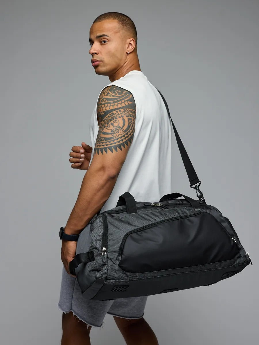 Water-repellent sports bag, shoe compartment, travel bag, fitness bag, shoulder bag, Kilim model