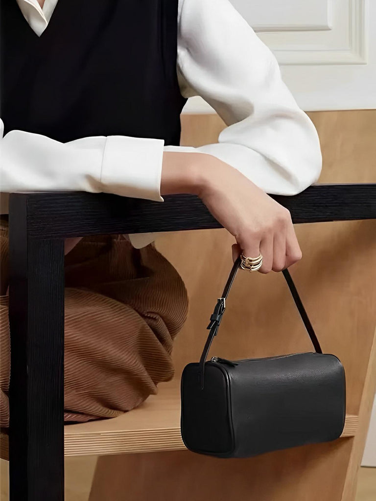 Mini sac à main femme cuir, baguette 90s, petit sac épaule, porté main, bandoulière tendance, modèle Esther - Sac à main - Noir