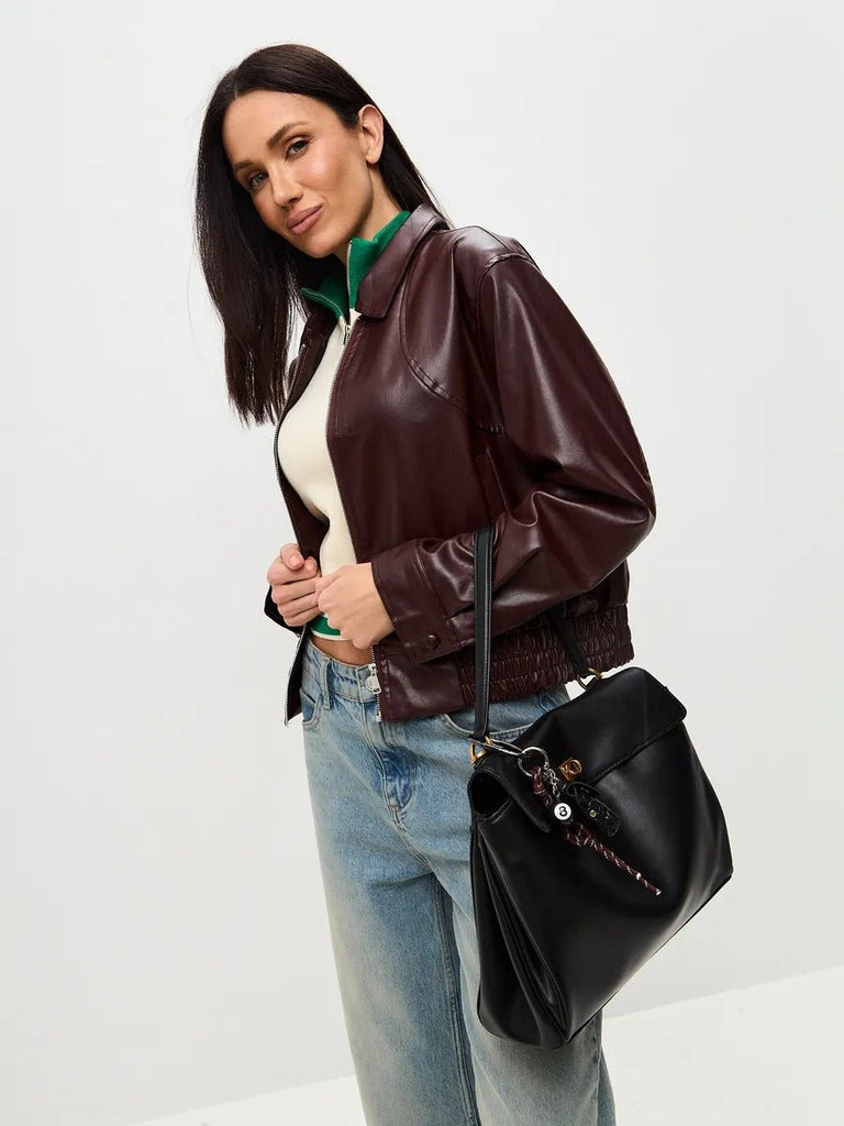 Mini sac noir à breloques, bijou de sac 8 - ball, porte - clés mode, accessoire tendance 2025, modèle Marion - Noir