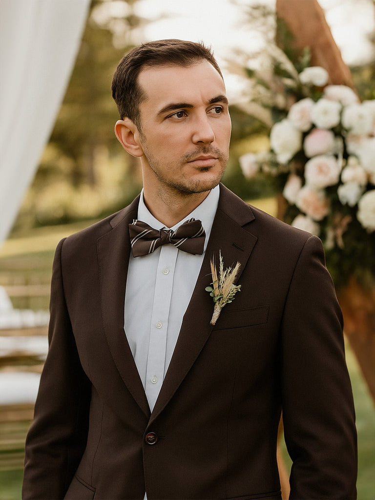 Nœud papillon à nouer marron rayé, accessoire homme chic, cérémonie ou bureau, motif rayure bleu crème, style classique et moderne, modèle Ben - Bonnets - Marron