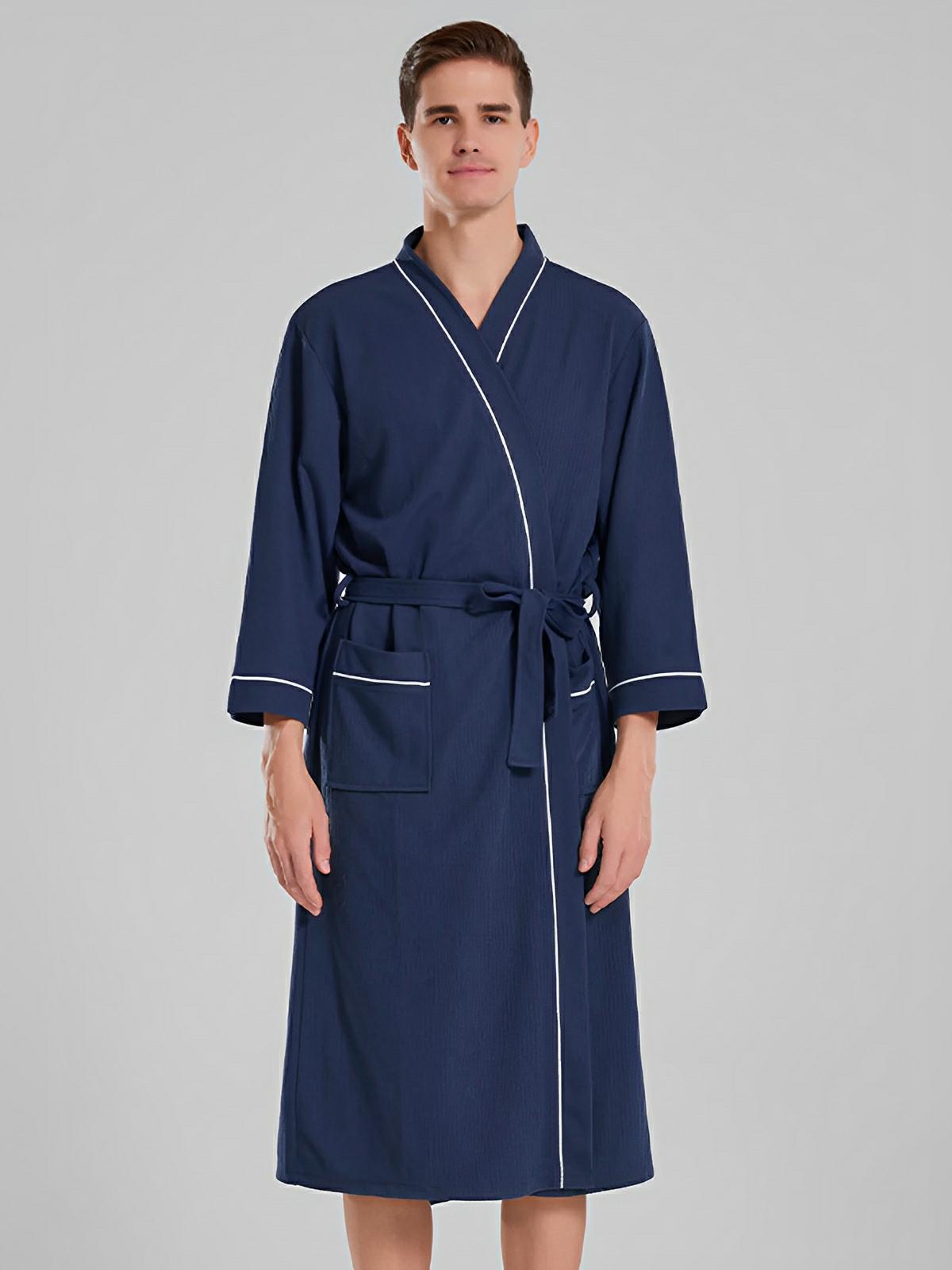 Peignoir homme femme, coton nid d'abeille doux, ceinture ajustable, poches pratiques, col en V moderne, peignoir long léger, peignoir bain confort, peignoir maison, modèle Lermi - Peignoir - Bleu marine M