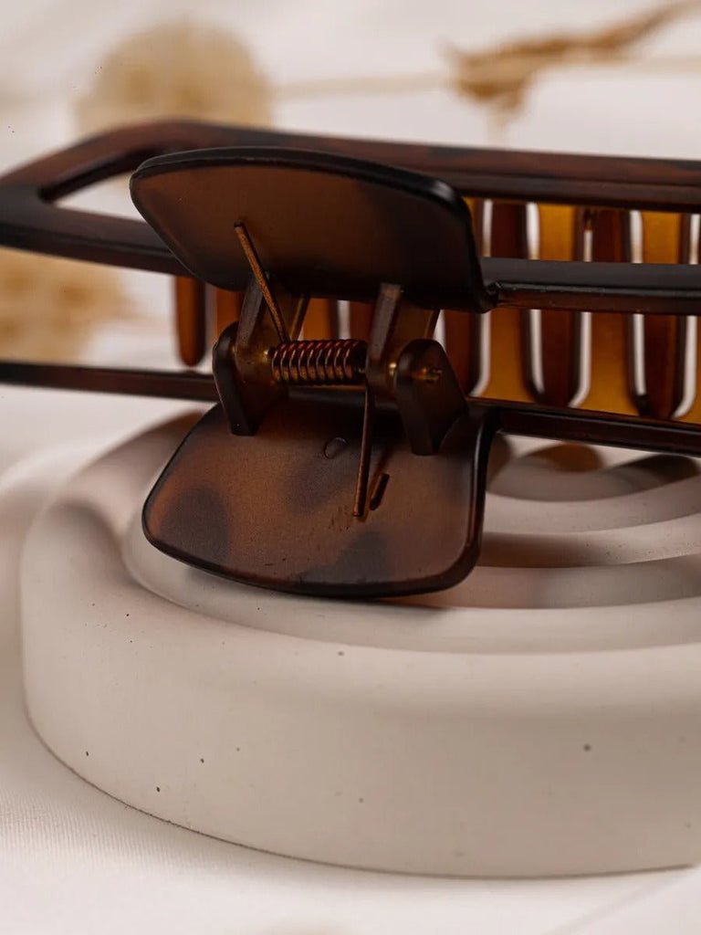 Pince à cheveux crabe, pince rectangle écaille, pince cheveux grande taille, pince cheveux plastique marron, pince cheveux léopard femme, modèle Maïssane - Pince à cheveux - Marron