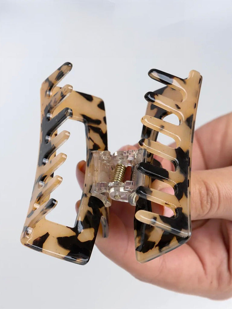 Pince à cheveux léopard, pince crabe cheveux femme, accessoire coiffure résine, pince cheveux grande taille, pince cheveux solide, modèle Aïra - Pince à cheveux - Beige et noir