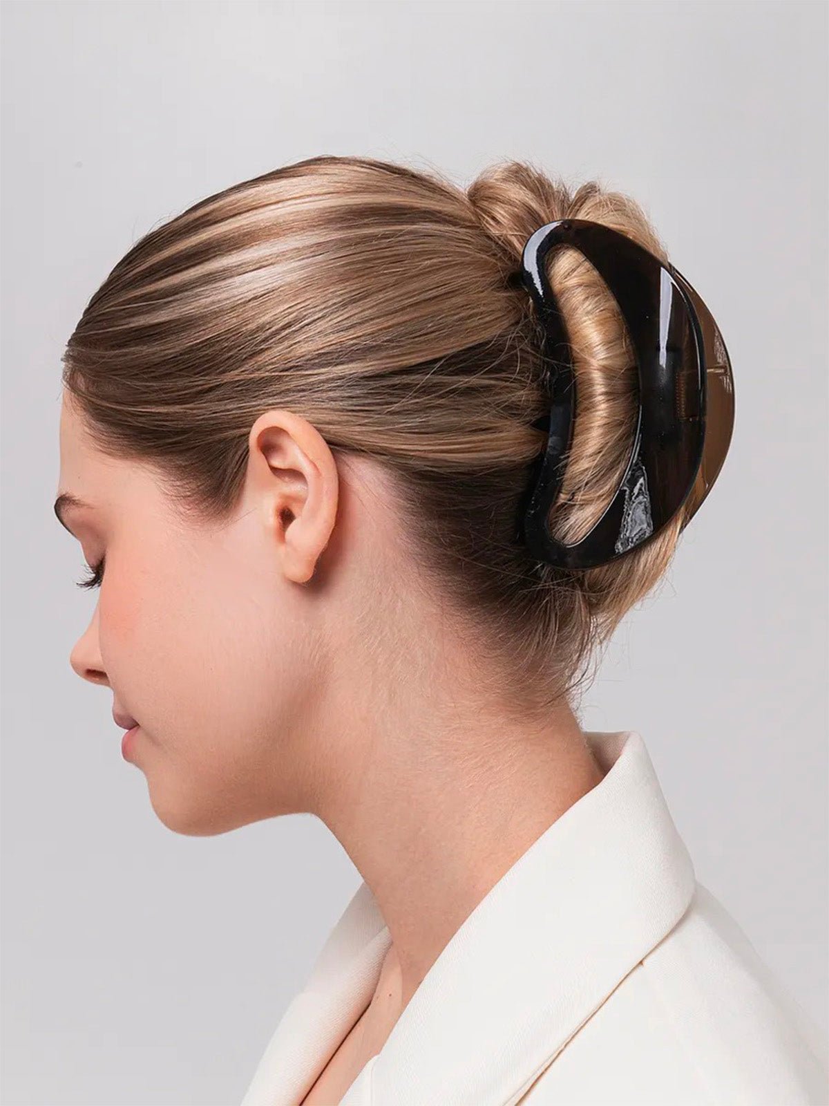 Pince à cheveux lune, pince crabe cheveux longs, barette noire résine, accessoire coiffure femme, accessoire cheveux maintien fort, modèle Piréna - Pince à cheveux - Marron