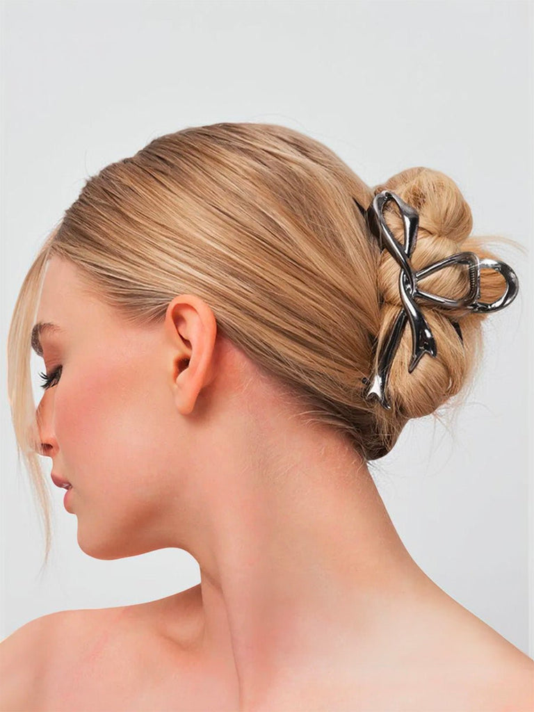 Pince à cheveux métal, pince crabe femme, accessoire cheveux nœud, pince coiffure cheveux longs, pince solide brillante, modèle Mina - Pince à cheveux - Argent