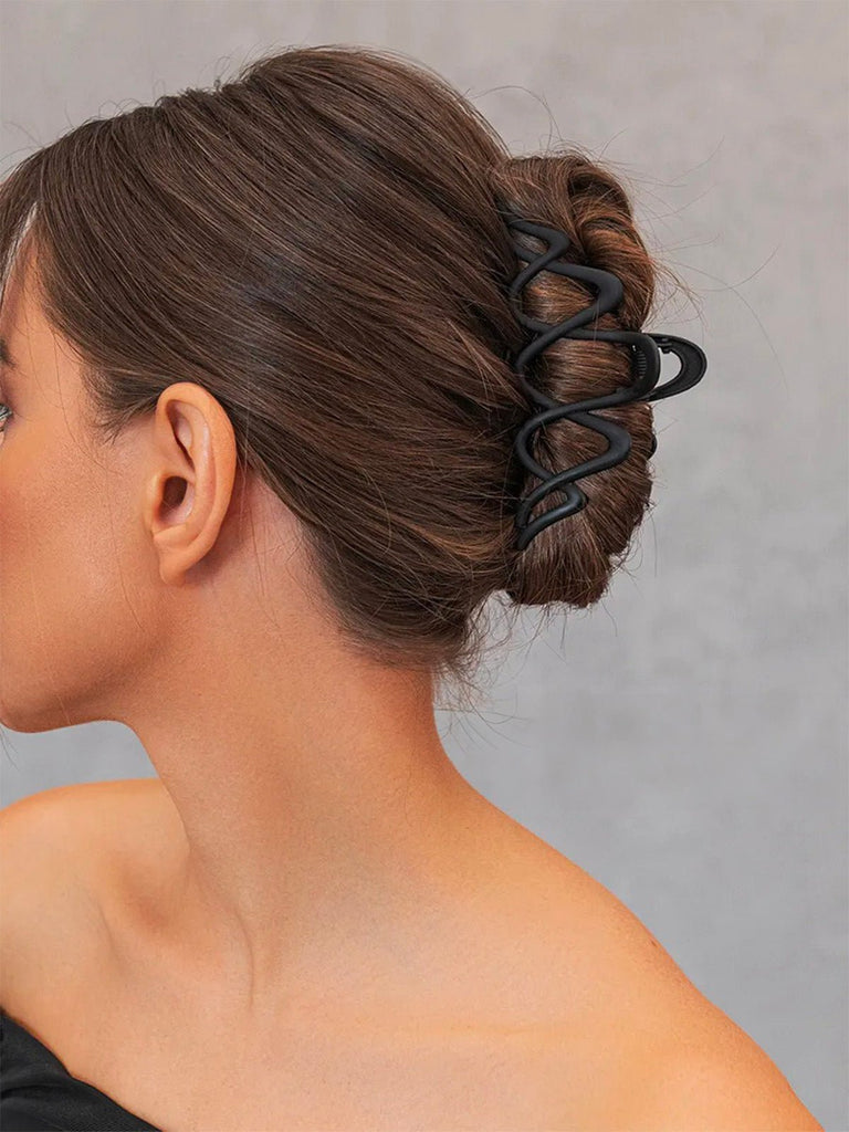 Pince à cheveux vague, pince crabe métal, grand accessoire cheveux, pince solide femme, coiffure chic, modèle Skilne - Pince à cheveux - Noir