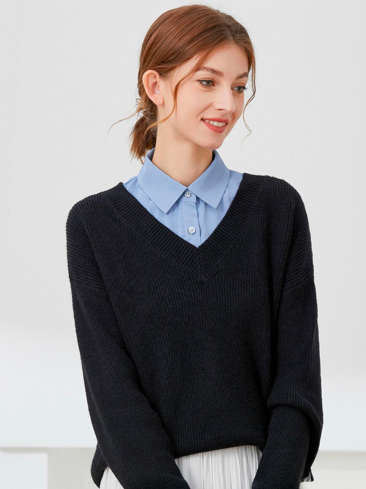 Plastron chemise femme, faux col amovible, col classique boutonné, accessoire sous pull, style raffiné, modèle Ozine - Plastron - Bleu