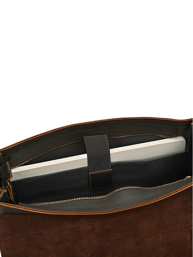 Porte - document en cuir, format pochette à rabat, bandoulière ajustable, modèle Venance - Porte - document - Café