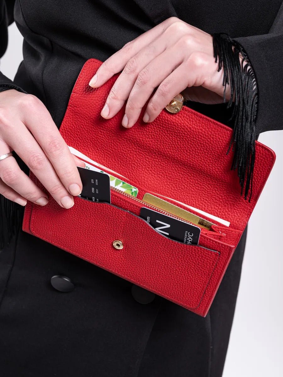 Portefeuille femme cuir, long format, bouton trèfle, multiples rangements, porte - cartes, porte - monnaie, modèle Armance - Porte - feuille - Rouge