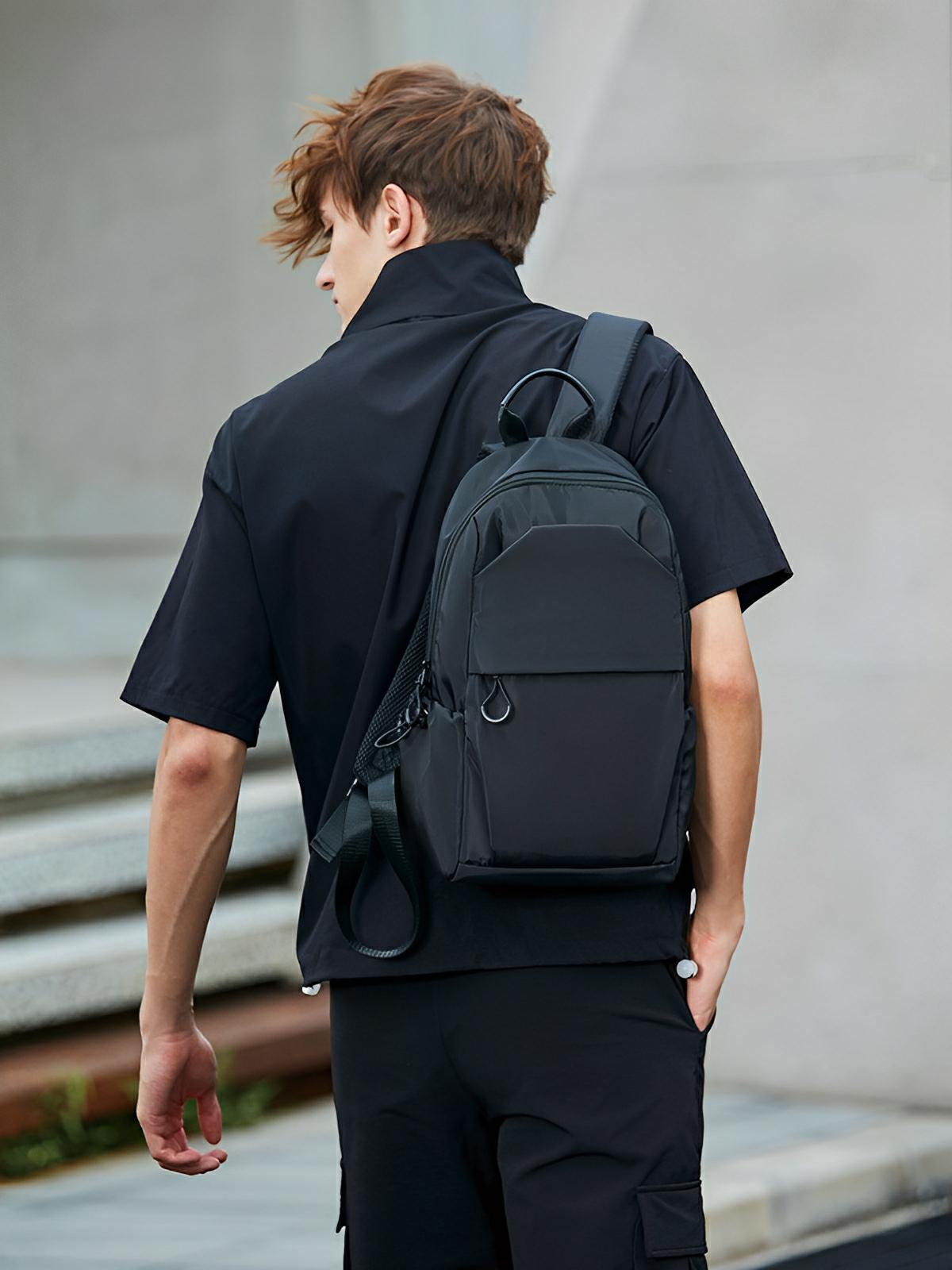Sac à dos compact et léger, imperméable, au style urbain, idéal pour des escapades, modèle Simon - Sacoche - Noir