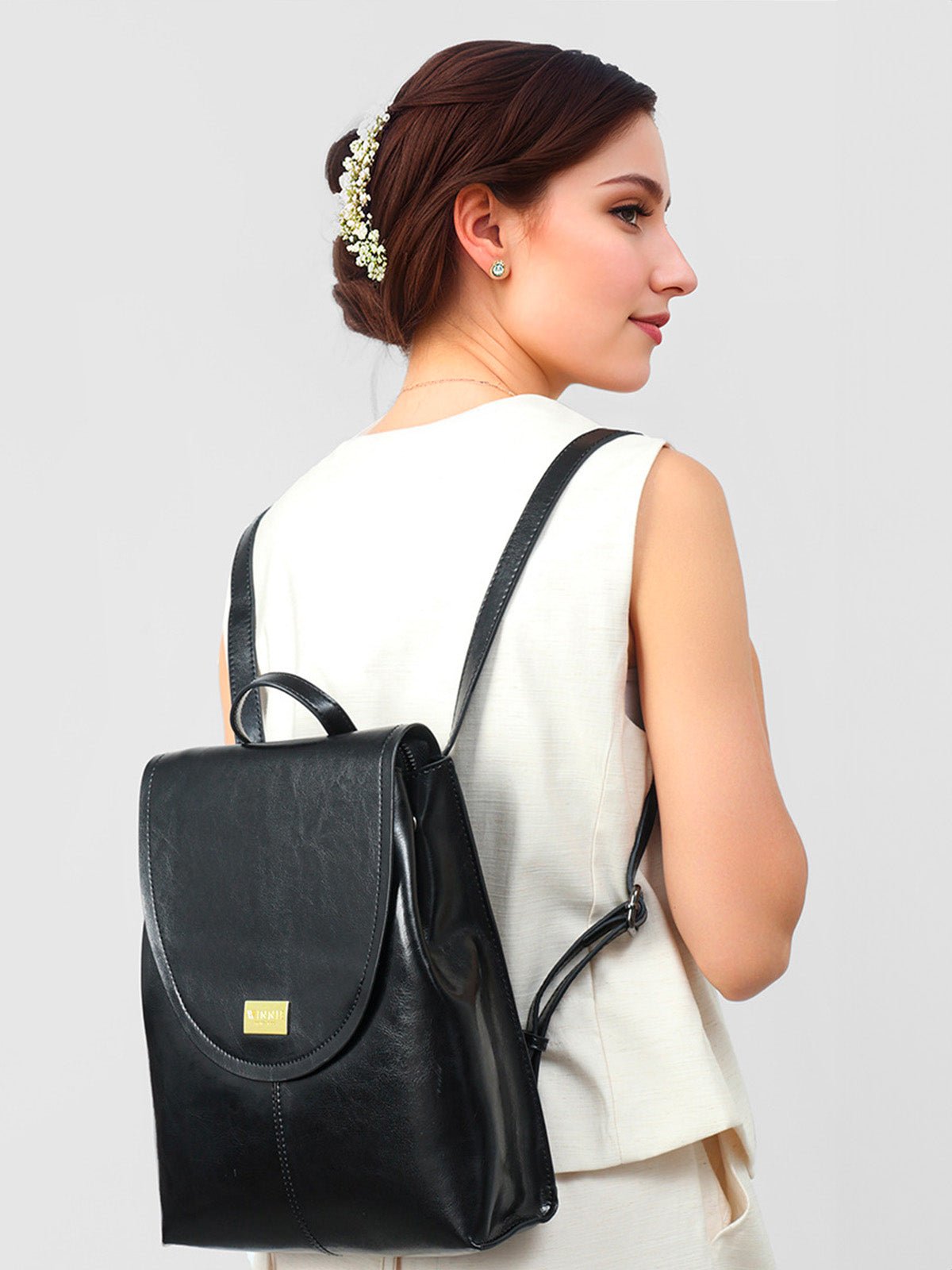Sac à dos cuir femme, sac à dos ville, sac dos souple, sac dos fermeture magnétique, sac dos quotidien, modèle Osanne - Sac à dos - Noir