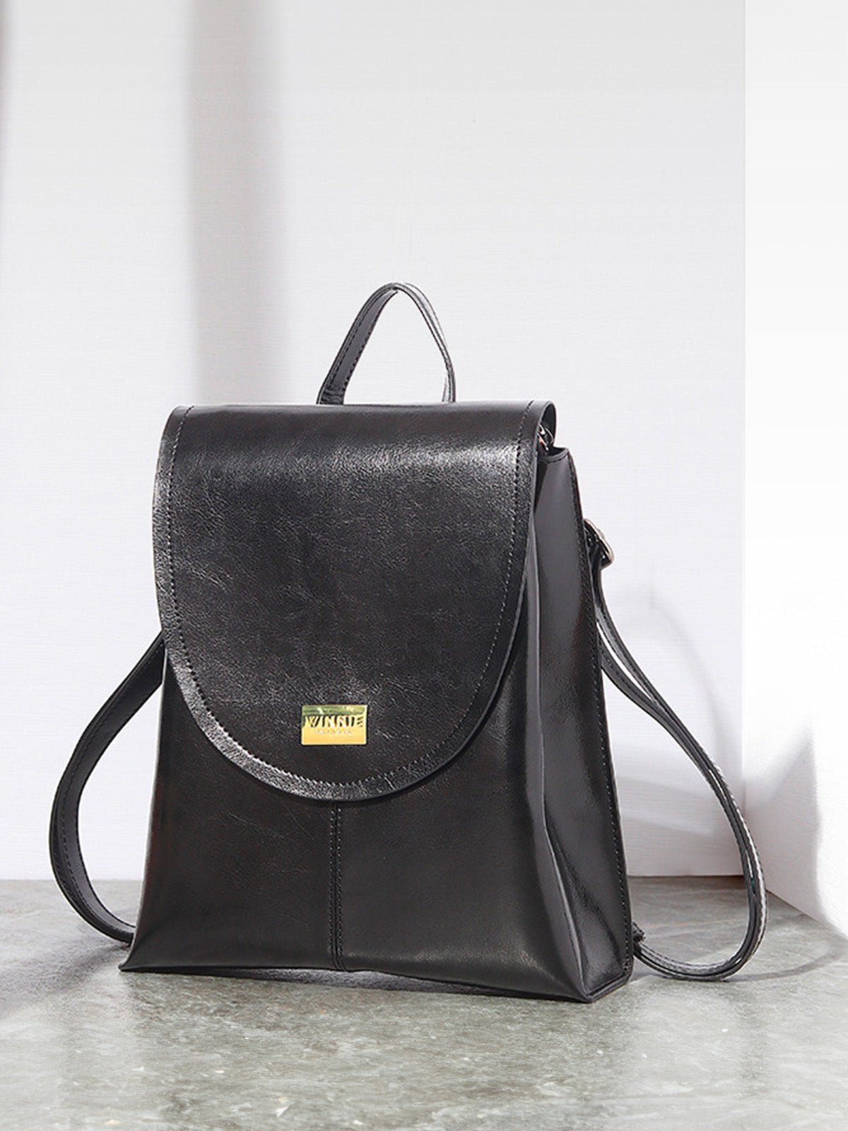 Sac à dos cuir femme, sac à dos ville, sac dos souple, sac dos fermeture magnétique, sac dos quotidien, modèle Osanne - Sac à dos - Noir