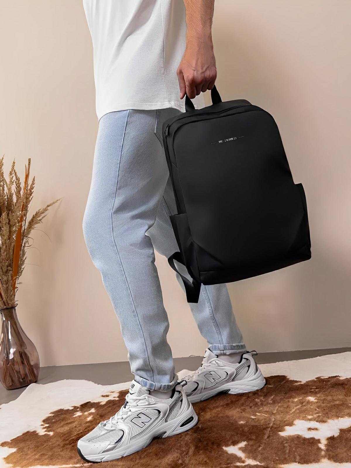 Sac à dos technique, grande capacité 20L, avec port USB et poche antivol, imperméable, pour un usage quotidien, modèle Eliott - Sac à dos - Noir