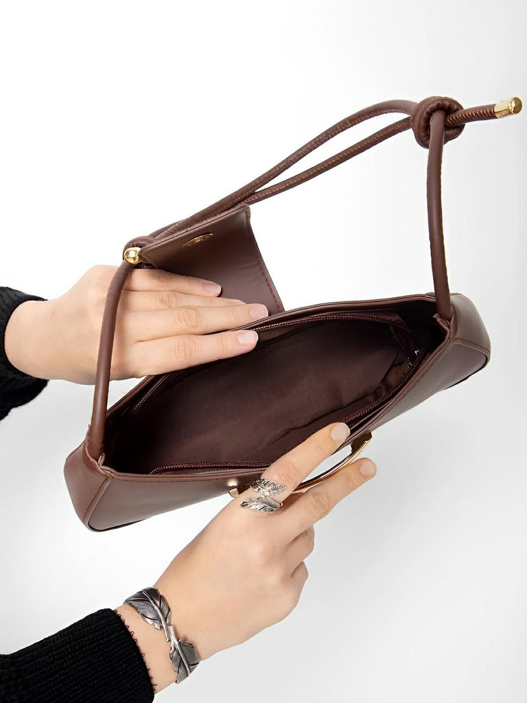 Sac à main baguette compact femme, simili vegan, bandoulière courte, imperméable, design minimaliste, modèle Bella - Sac à main - Marron