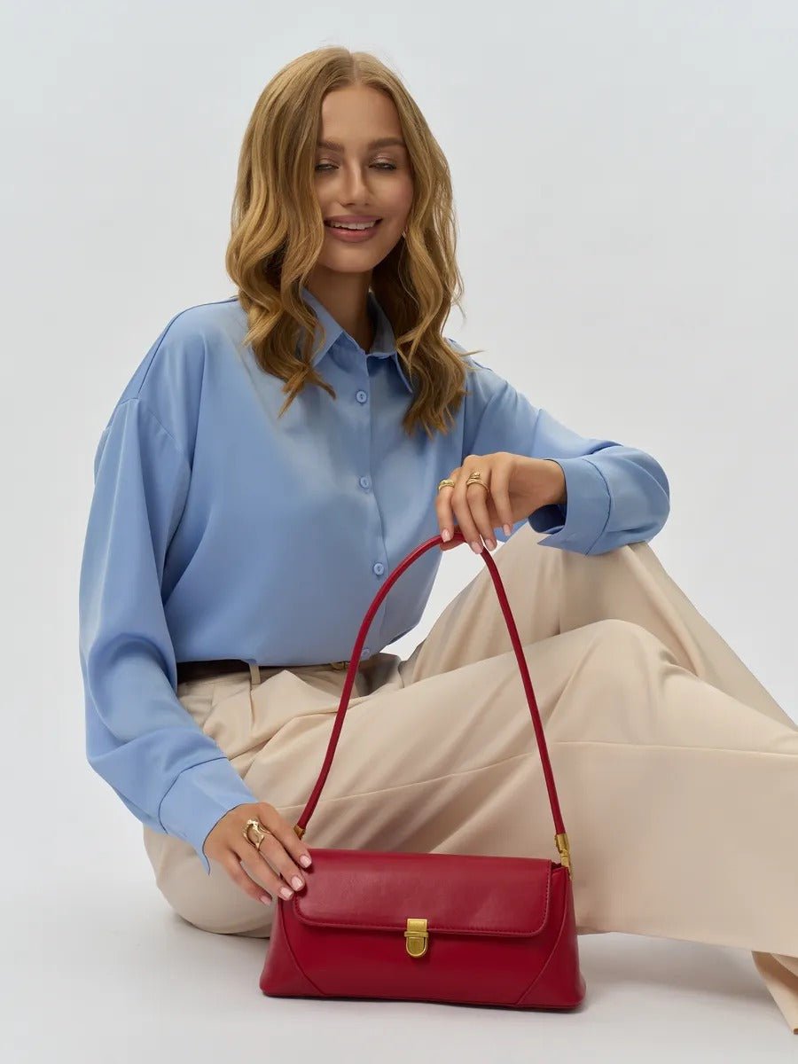 Sac à main baguette femme, sac bandoulière femme, sac épaule vintage, petit sac rigide, sac fermeture dorée, sac chic, modèle Ingrid - Sac à main - Rouge