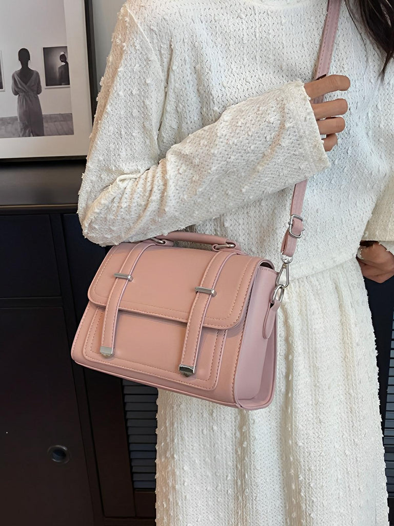 Sac à main baguette noir en simili vegan, bandoulières interchangeables, format structuré, multi - compartiments, élégant et pratique, modèle Katia - Sac à main - Rose