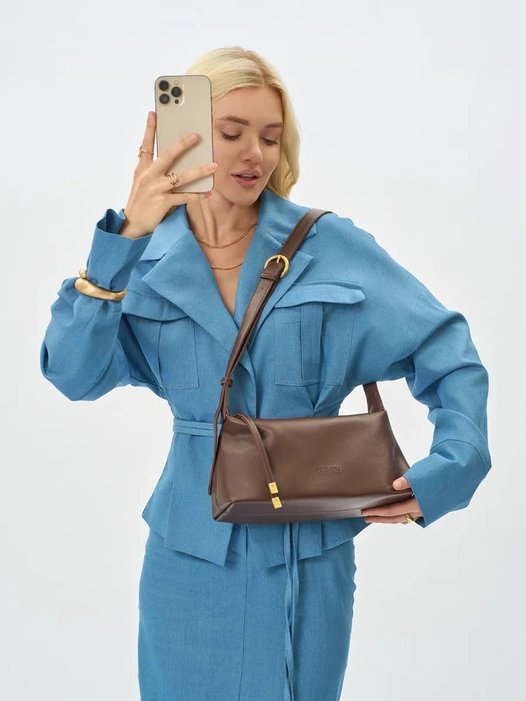 Sac à main baguette, simili vegan, hobo tendance, bandoulière réglable, pochette incluse, y2k, modèle Déborah - Sac à main - Marron