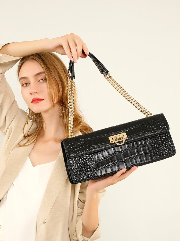 Sac à main bandoulière femme, effet croco, chaîne dorée, format rectangulaire, style chic, sac rabat, modèle Savine - Sac à main - Noir