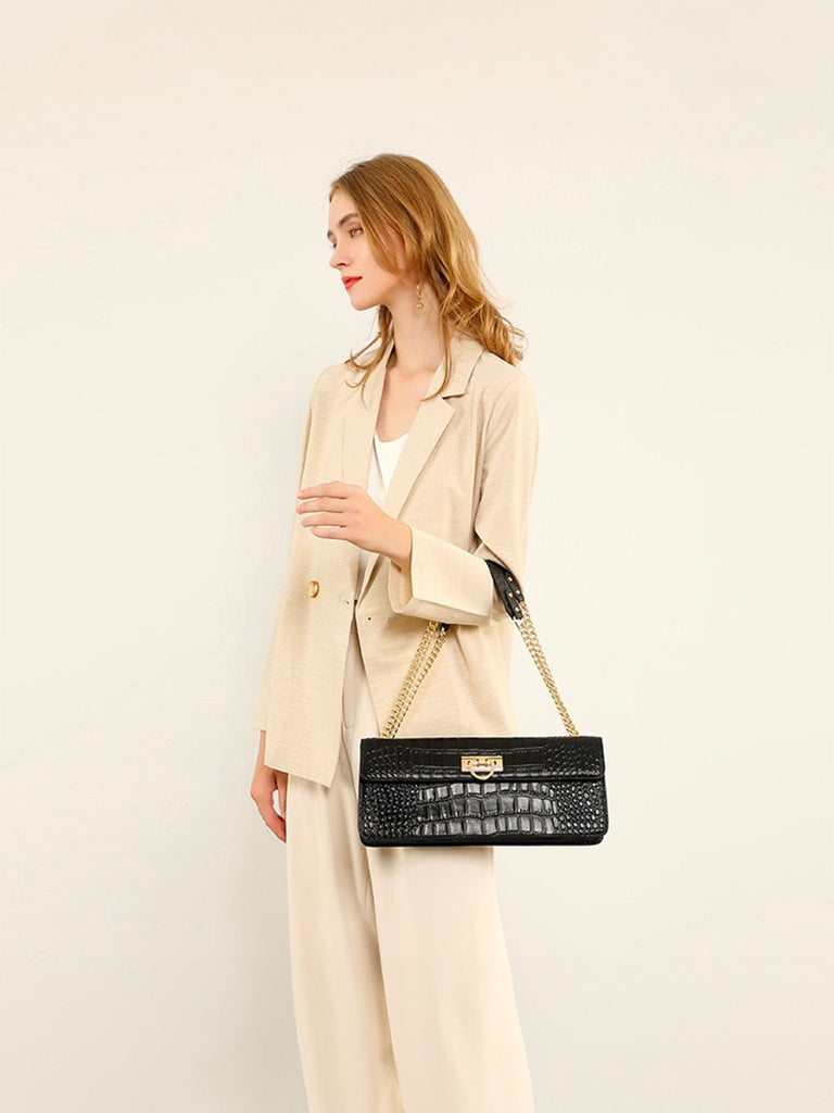 Sac à main bandoulière femme, effet croco, chaîne dorée, format rectangulaire, style chic, sac rabat, modèle Savine - Sac à main - Noir