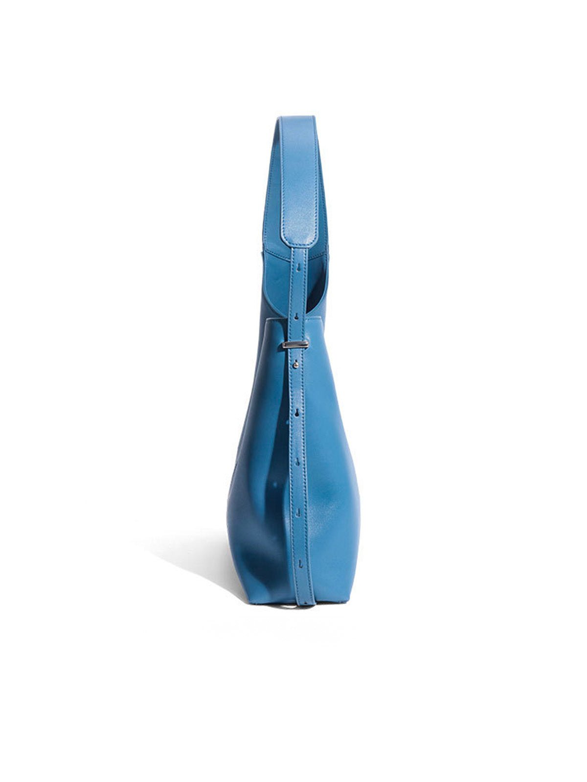 Sac à main cabas cuir, porté épaule, grande contenance, style minimaliste, fermeture magnétique, original et moderne, y2k, modèle Charite - Sac à main - Bleu