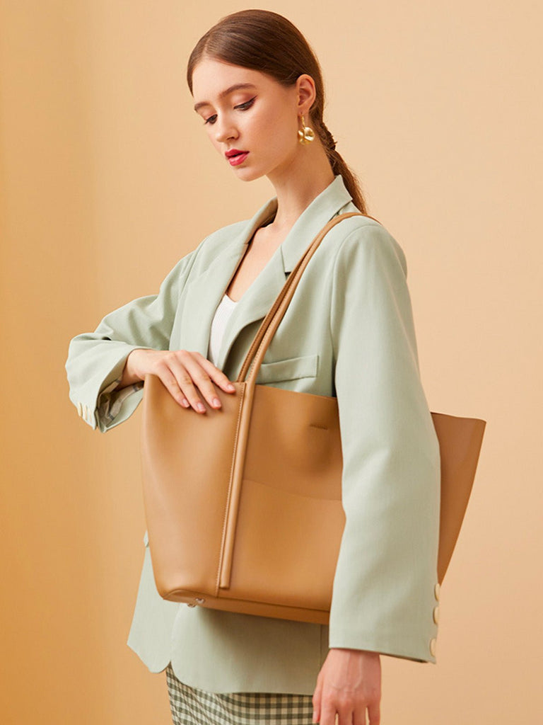 Sac à main cabas en cuir, grand format, porté épaule, compartiment zippé, souple et structuré, sac école et quotidien, modèle Cédale - Sac à main - Camel