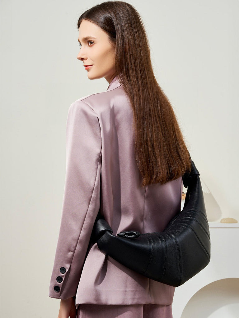 Sac à main en cuir de mouton noir, forme croissant, porté épaule, design structuré, zip sécurisé, y2k, modèle Yuka - Sac à main - Noir M