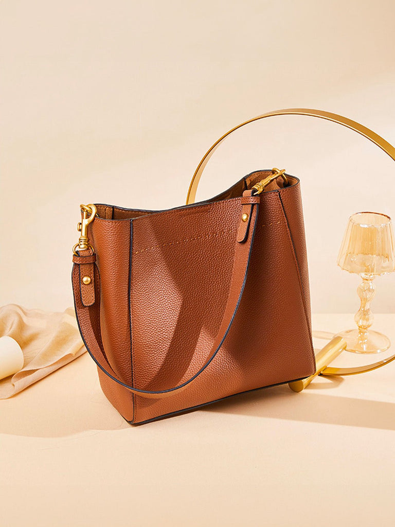 Sac à main en cuir, sac bandoulière, format seau, anse réglable, look vintage, sac quotidien femme, modèle Enzima - Sac à main - Marron