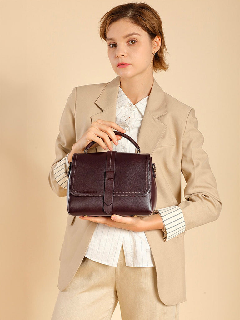 Sac à main femme cuir, bandoulière amovible, format compact, rabat magnétique, design vintage, modèle Junissa - Sac à main - Café