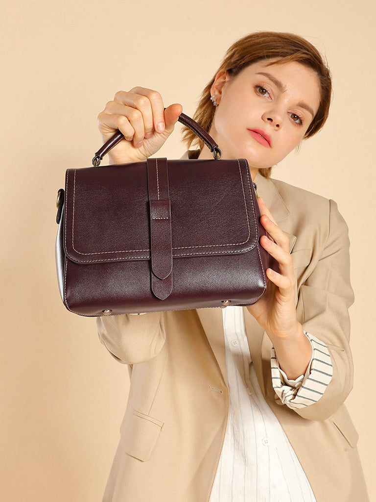 Sac à main femme cuir, bandoulière amovible, format compact, rabat magnétique, design vintage, modèle Junissa - Sac à main - Café