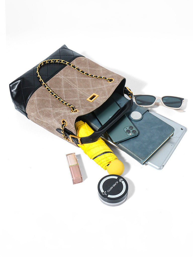 Sac à main femme cuir suédé, style luxe, chaîne dorée, forme seau, anse réglable, incontournable, modèle Ombeline - Sac à main - Gris