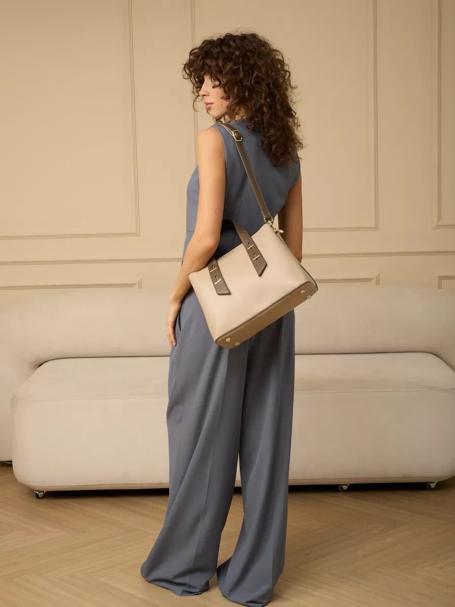 Sac à main femme, sac bandoulière, sac trapèze, moyen format, PU lisse, anse contrastée, sac chic ville, modèle Agapite - Sac à main - Gris