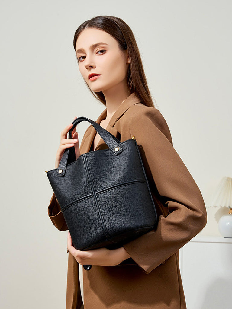 Sac à main souple en cuir femme, sac seau moyen format, sac bandoulière amovible, sac chic et tendance, modèle Aroune - Sac à main - Noir