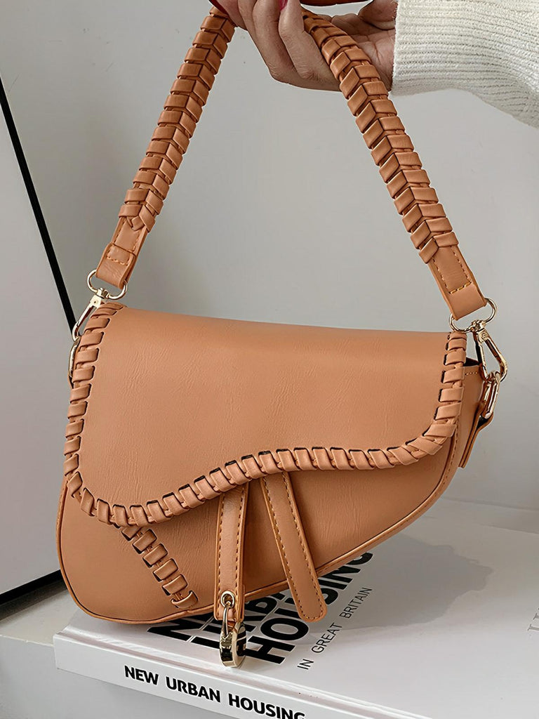 Sac à main tendance, design minimaliste, simili vegan synthétique, format compact, fermeture magnétique, modèle Fabienne - Sac à main - Orange