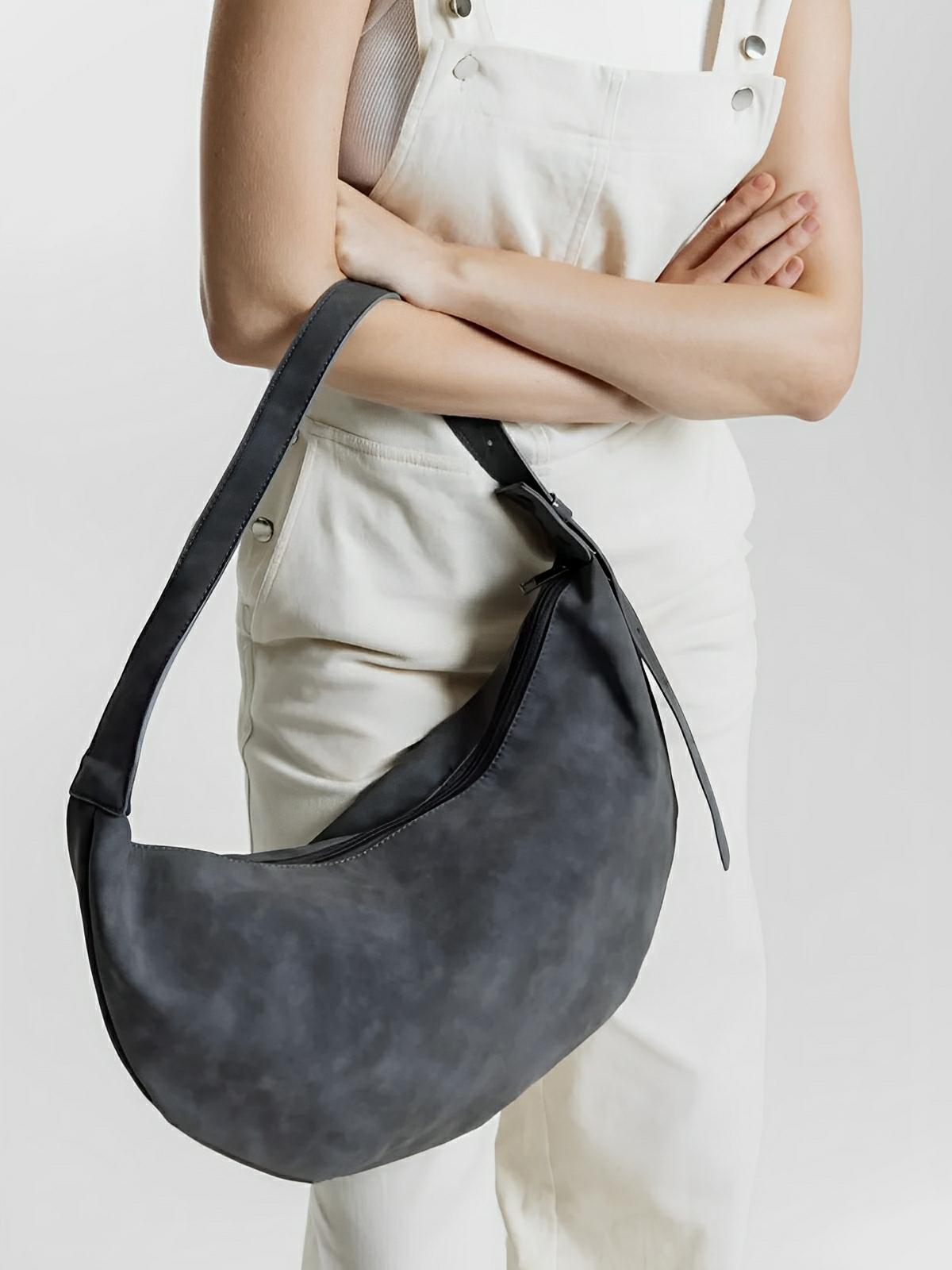 Sac Bandoulière hobo femme, grand sac épaule, style vintage, effet suédé, porté travers, modèle Jennifer - Sac Bandoulière - Marron