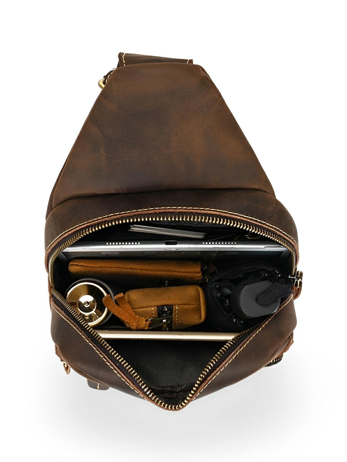 Sac de poitrine en cuir, grande capacité, pratique et tendance, modèle Desiderius - Sacoche - Café