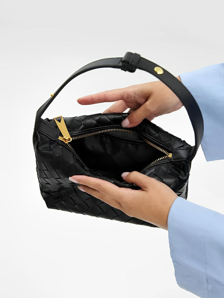 Sac en simili vegan tressé femme, sac baguette épaule et main, design luxe, format compact, tendance 2025, modèle Juliette - Sac à main - Noir