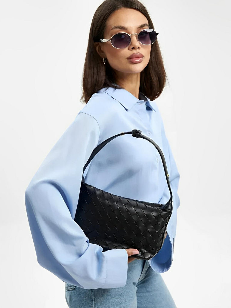 Sac en simili vegan tressé femme, sac baguette épaule et main, design luxe, format compact, tendance 2025, modèle Juliette - Sac à main - Noir