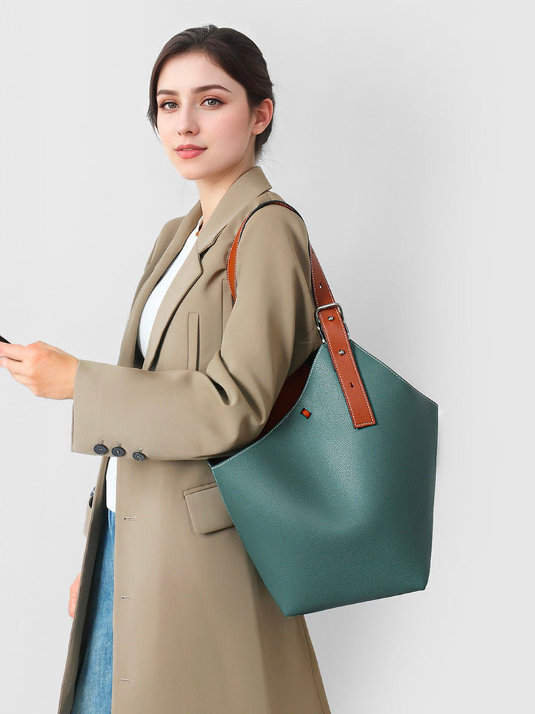 Sac seau en cuir, porté épaule, design minimaliste, grand volume, fermeture boucle, modèle tendance, modèle Marla - Sac à main - Vert