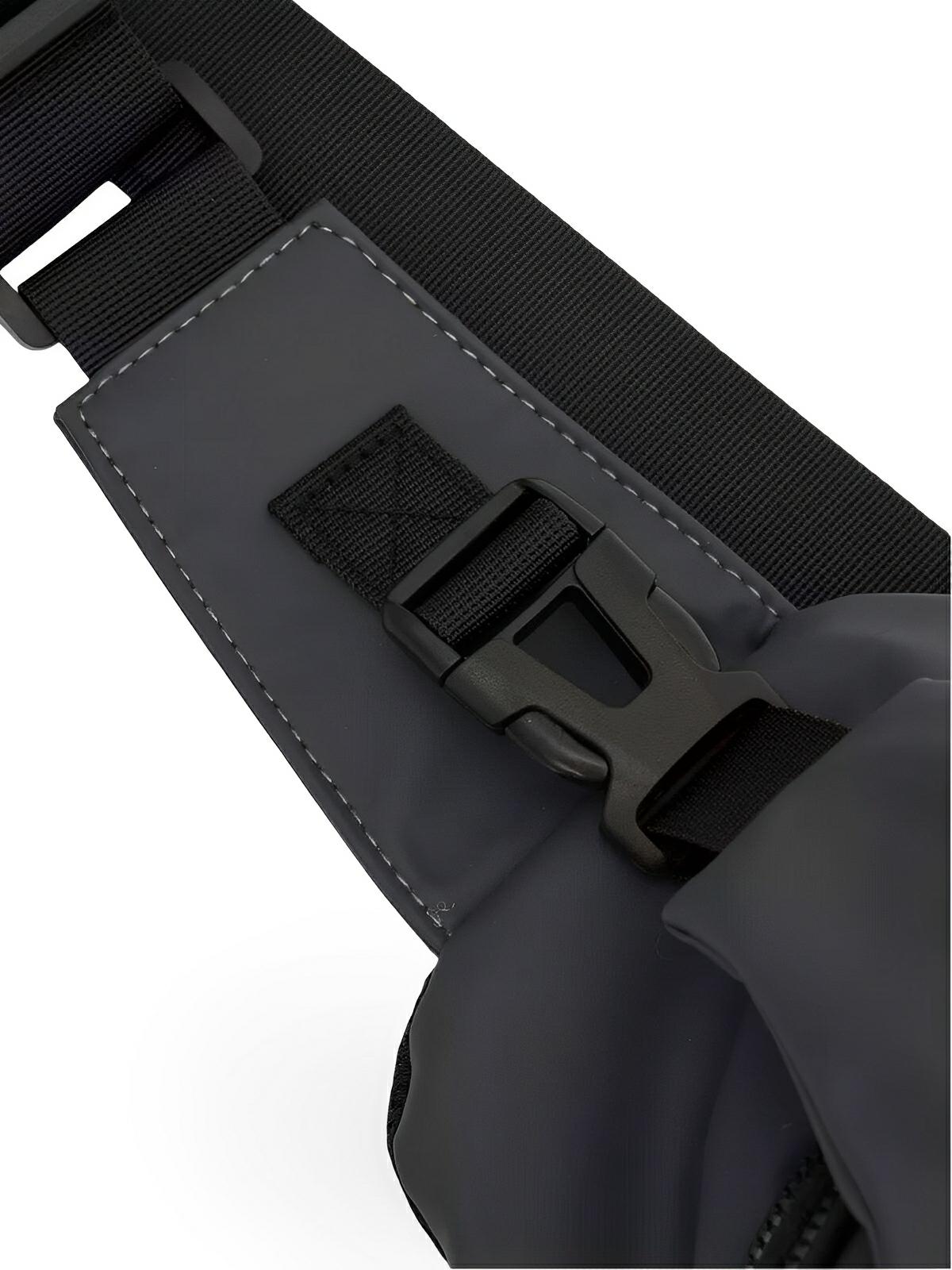 Sacoche pour homme, compact, imperméable, port USB, rangement optimisé, modèle Tolan - Sacoche - Noir