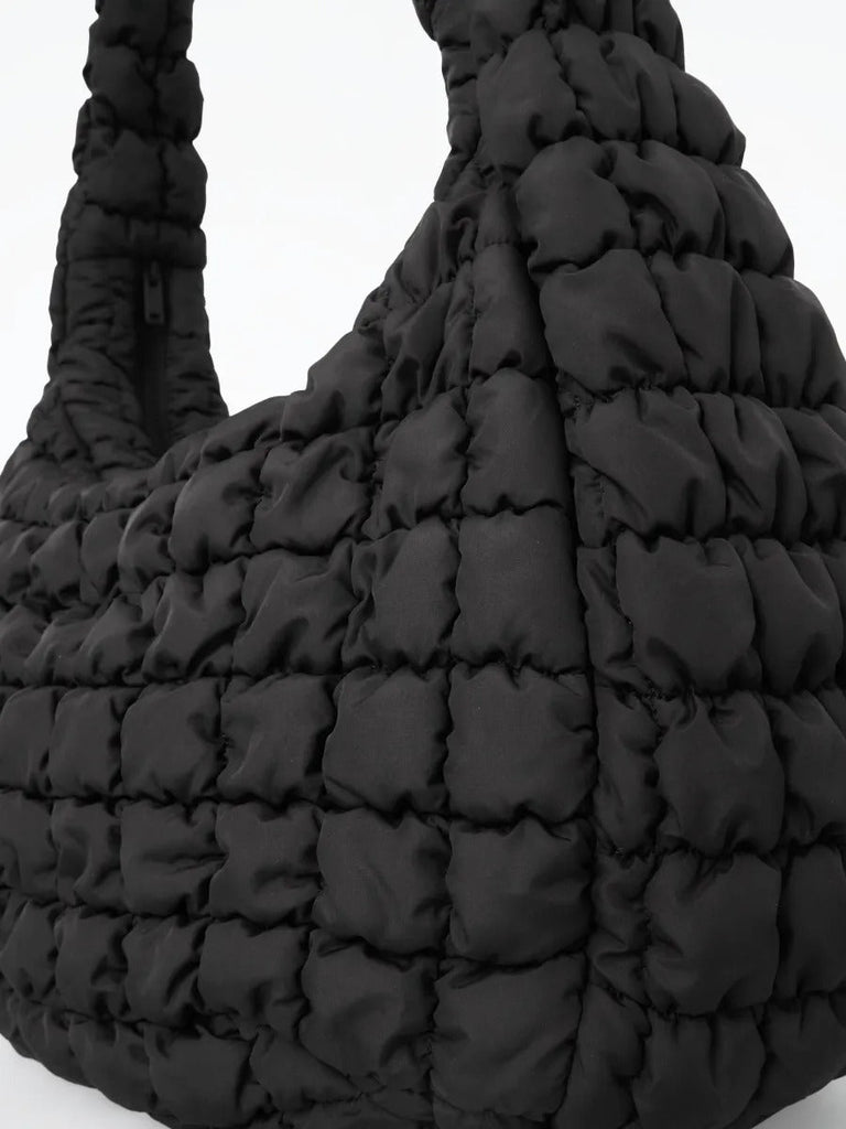 Tote - bag nuage oversize, sac matelassé, sac bandoulière doux, sac hobo rembourré, sac fourre - tout moderne, style Y2K, modèle Catherine - Tote - bag - Noir