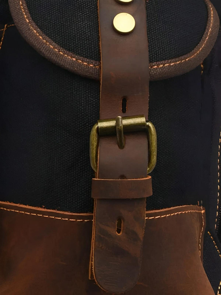Waxed canvas and genuine leather backpack, waterproof and spacious, Beltran model