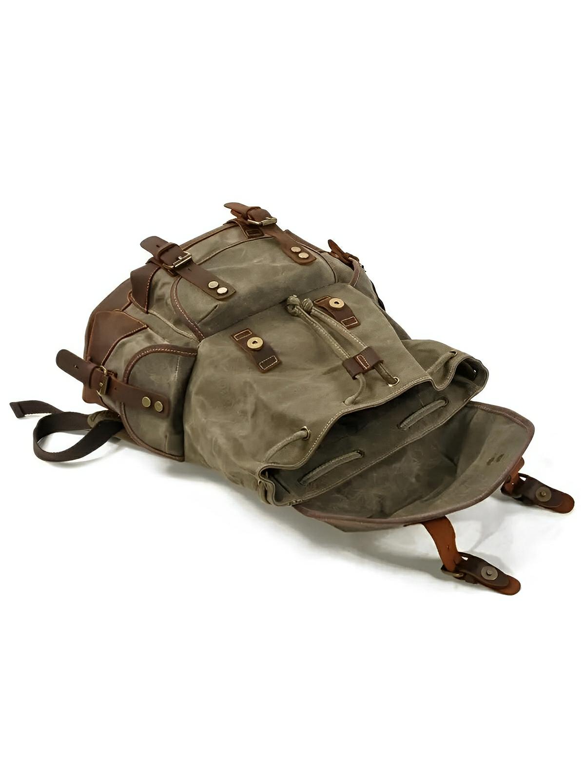 Waxed canvas and genuine leather backpack, waterproof and spacious, Beltran model