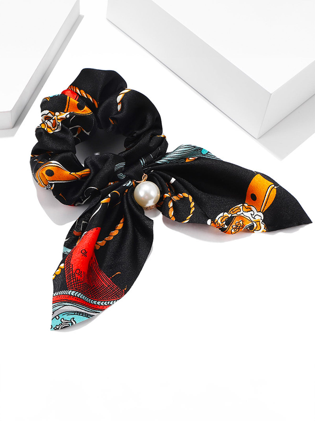 Chouchou cheveux satin, chouchou avec perle, élastique cheveux foulard, chouchou ruban décoratif, accessoire coiffure femme, modèle Chauma